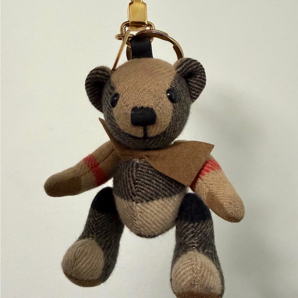 Burberry Plaid Knit Bear Keycharm